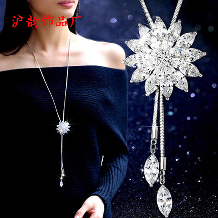 Elegant Crystal Sunflower Tassel