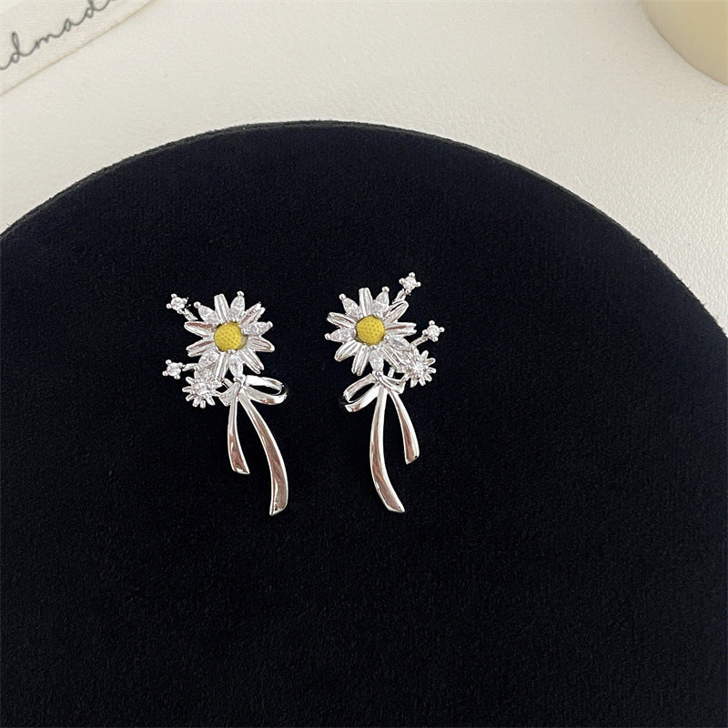 Daisy Bouquet Earrings
