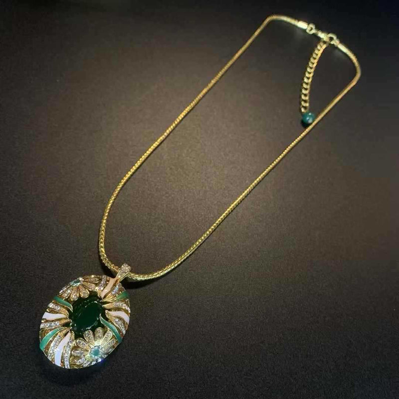 Elegant Emerald Necklace