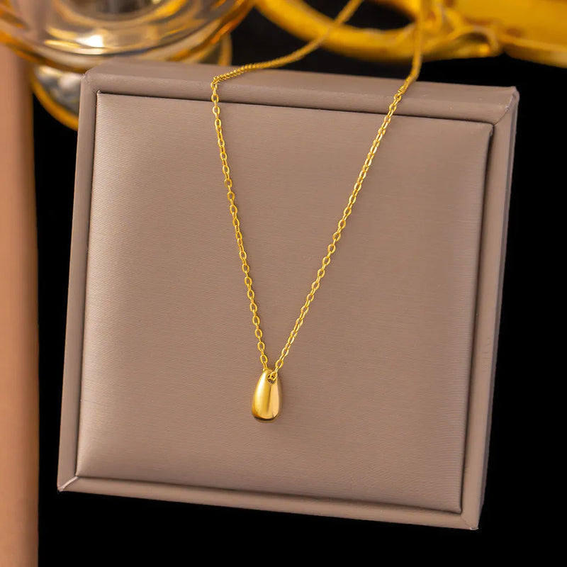 Classic Gold Necklace