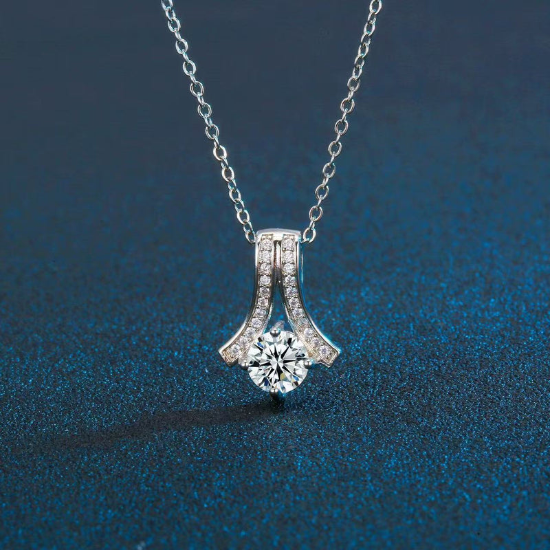 Elegant Diamond Necklace