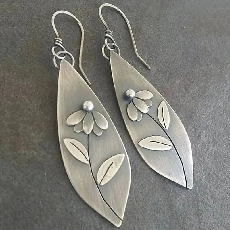 Vintage Flower Leaf Earrings