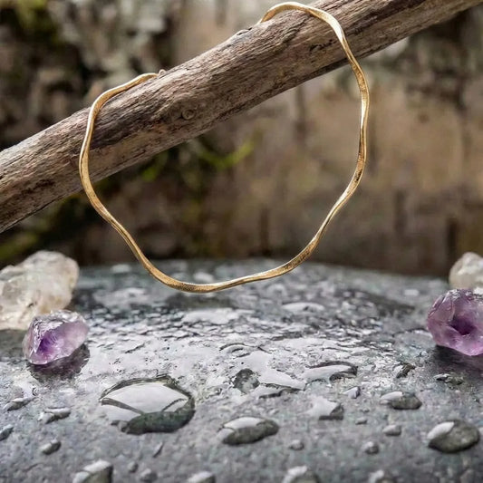 Vintage Thin Golden Necklace