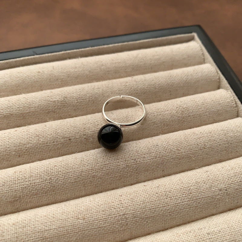 Minimalist Black Onyx Ring