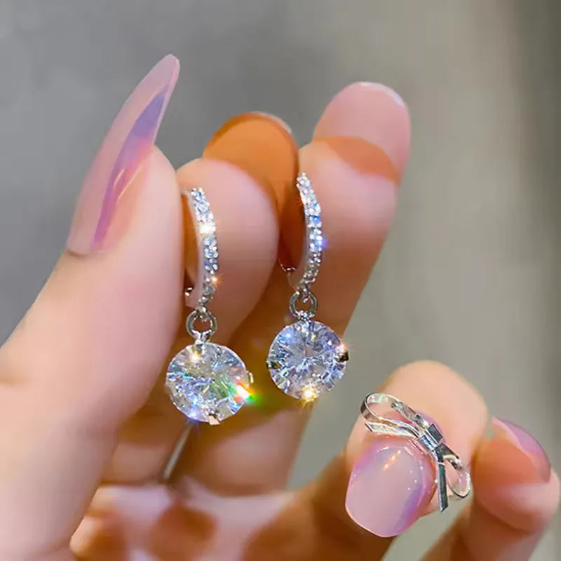 Elegant Crystal Drop