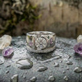 An Elegant Wide Band Geometric Channel Set Ring