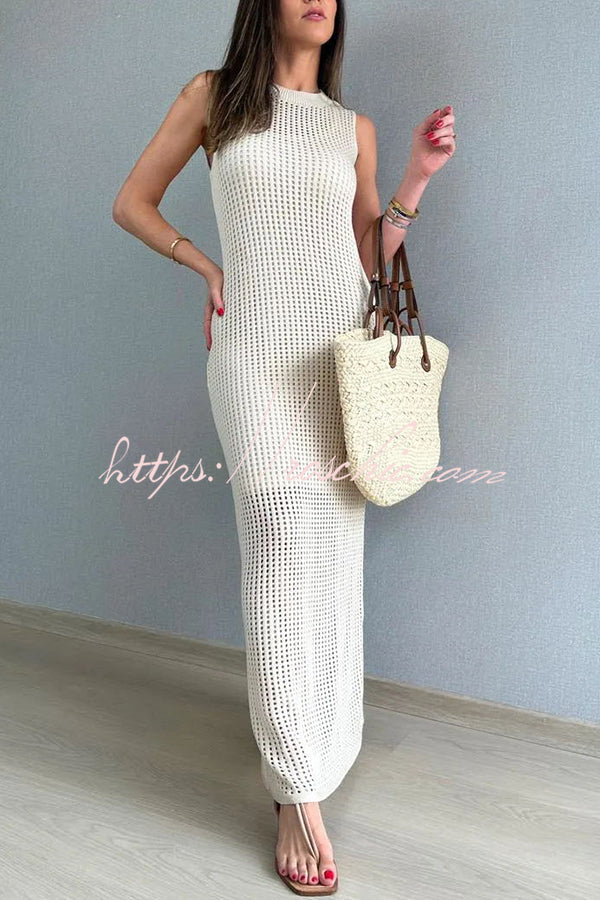 Knitted Round Neck Paneled Cutout Bodycon Maxi Dress