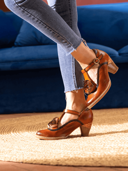 Soffia | Meet Me Under Rose Leather T-strap Sandal