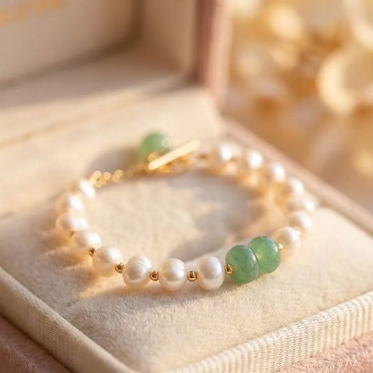 Vintage Pearl Charm Wrist Bracelet