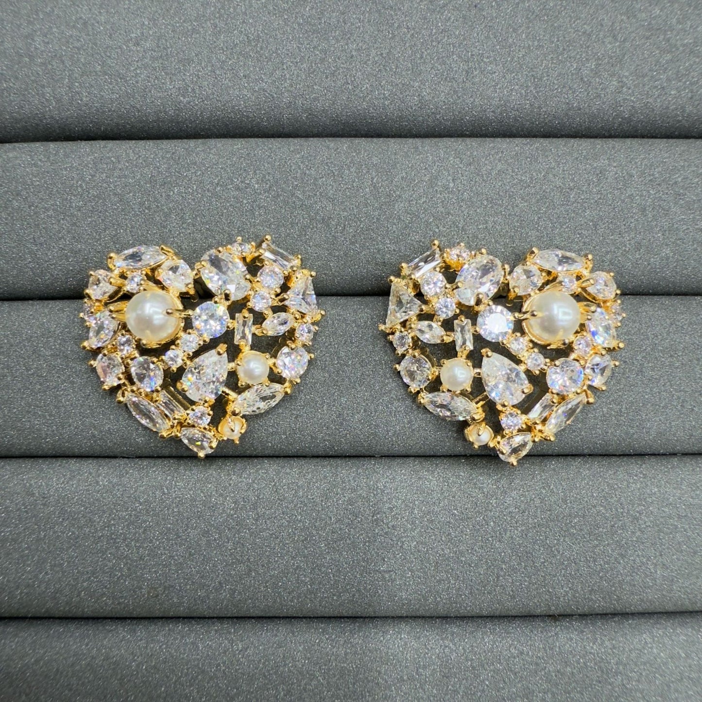 Elegant Pearl Crystal Earrings