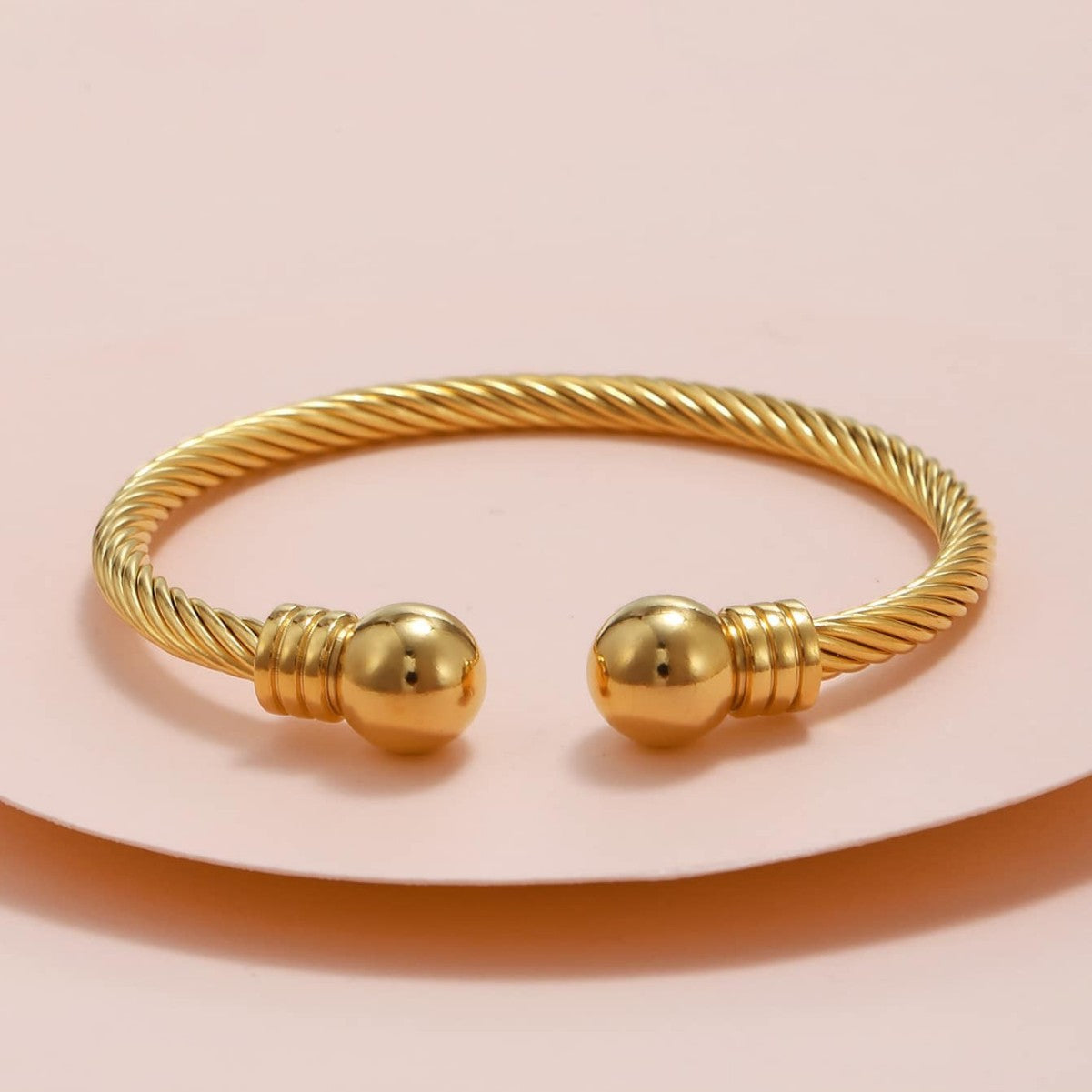 Classic Gold Bracelet