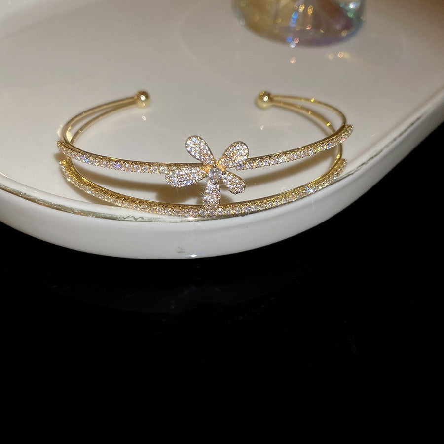 Elegant Crystal Bow Bracelet