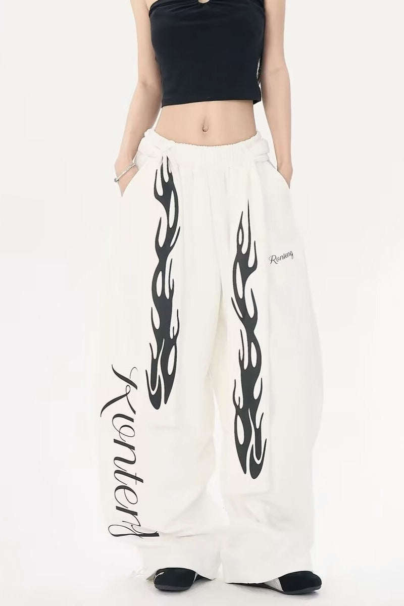 Flame Print Detachable Tie Curved Sweat Pants