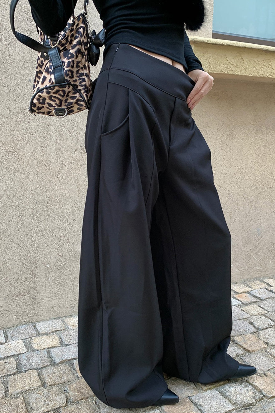 Pleated Wide Pants