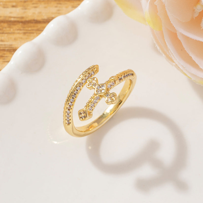 Elegant Gold Cross Ring