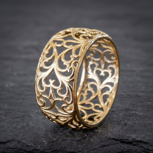 Vintage Golden Hollow Ivy Ring