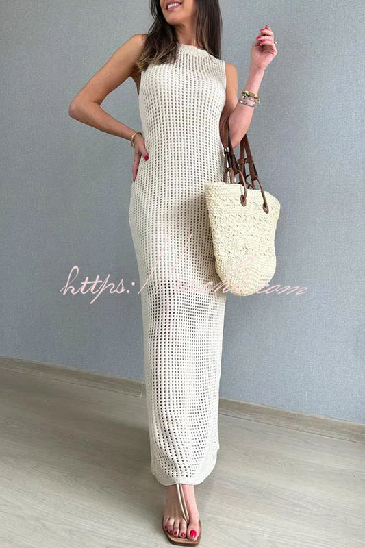 Knitted Round Neck Paneled Cutout Bodycon Maxi Dress