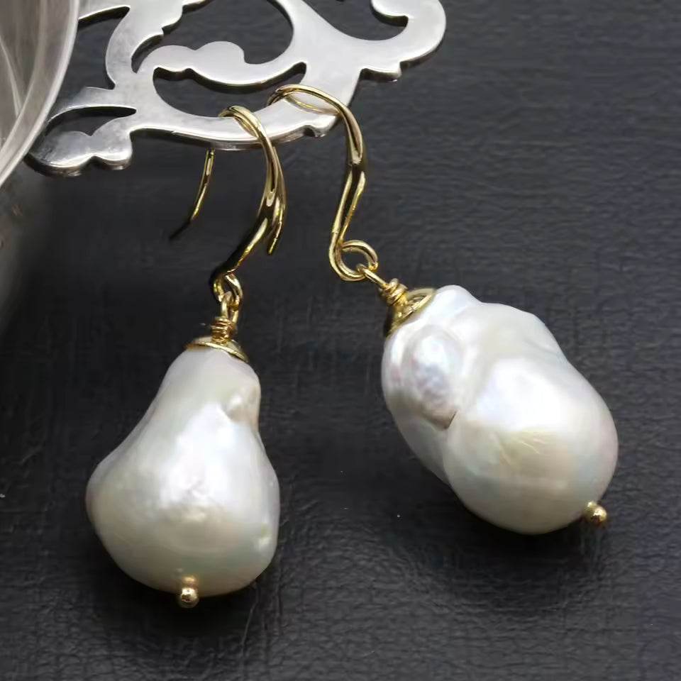 Elegant Pearl Drop