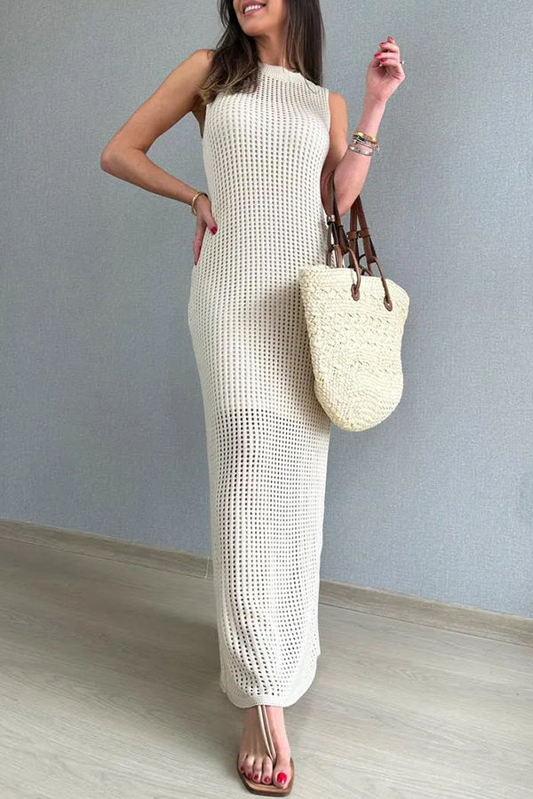 Knitted Round Neck Paneled Cutout Bodycon Maxi Dress