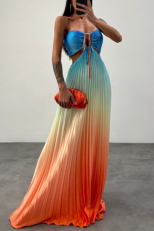 Get Ready Gradient Print Cutout Halterneck Pleated Maxi Dress