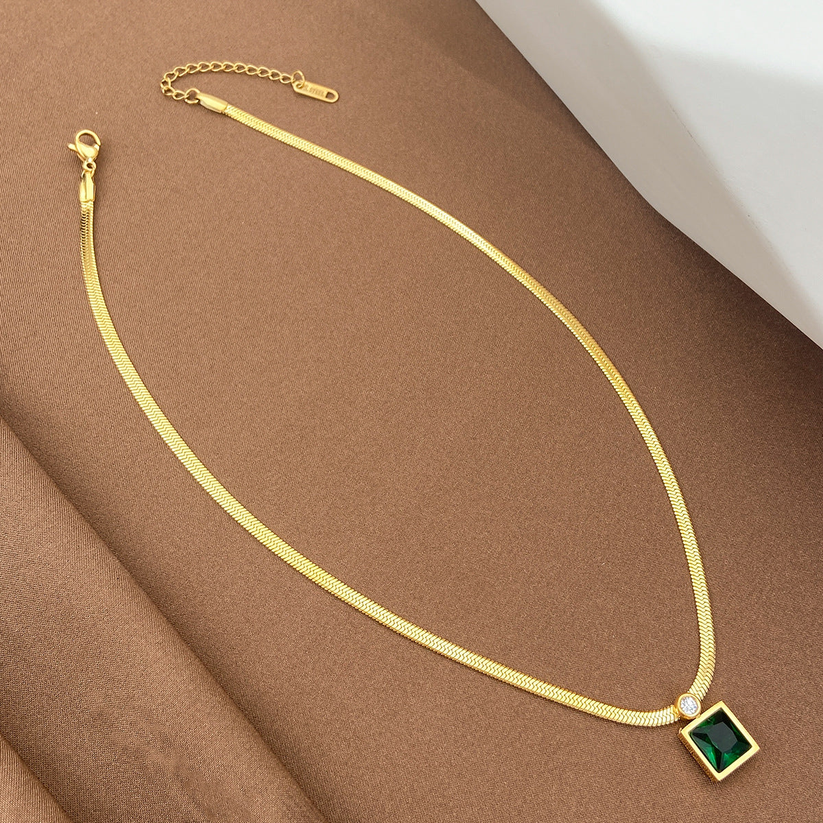 Classic Gold Necklace