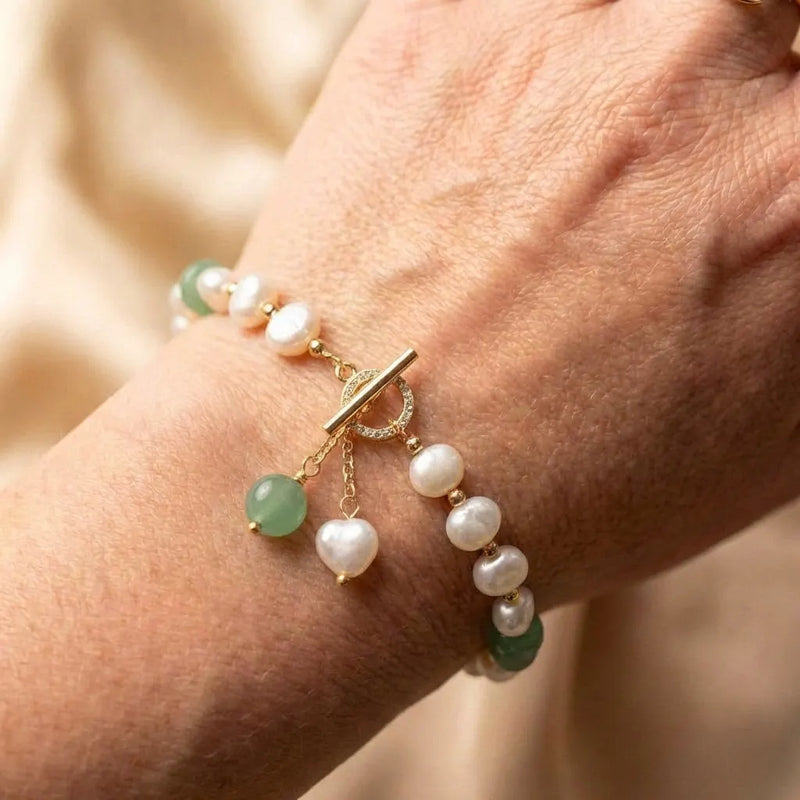 Vintage Pearl Charm Wrist Bracelet