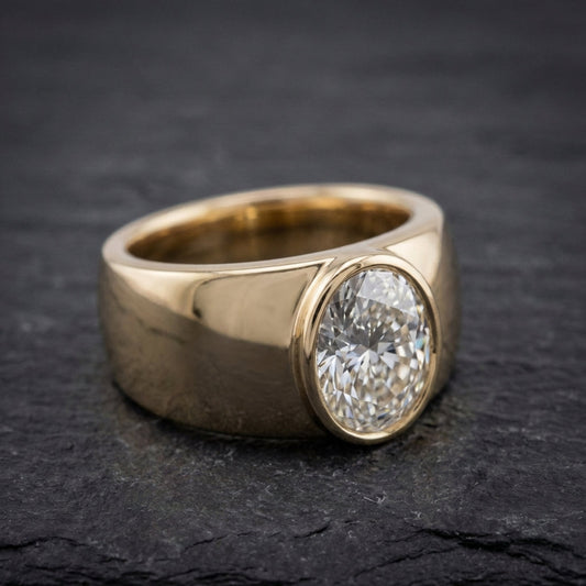 Vintage Inlaid Round Glass Gold Ring