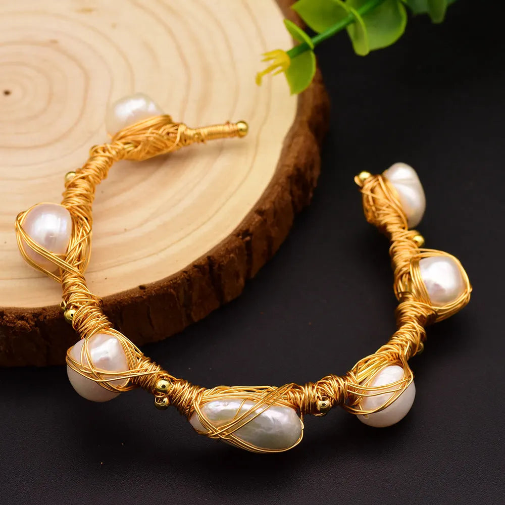 Elegant Pearl Bracelet