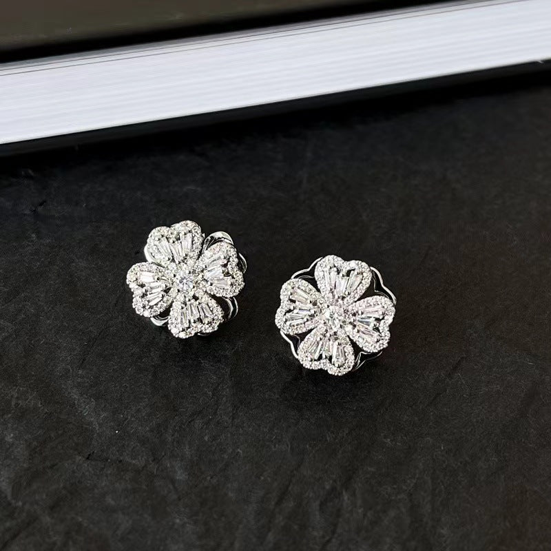 Elegant Crystal Five Petal Clover