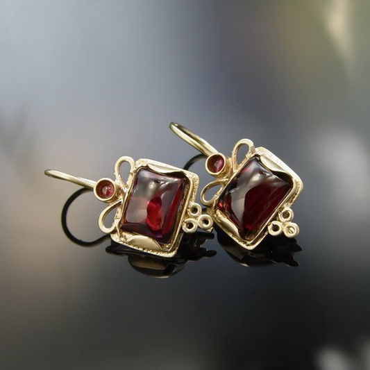 Vintage Red Crystal
