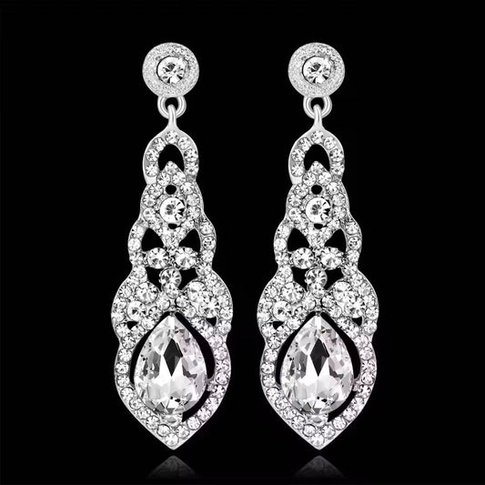 Elegant Crystal Drop Earrings