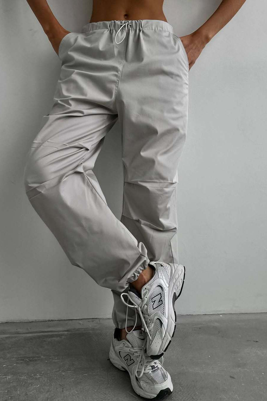 Loose Fit Drawstring Cargo Pant