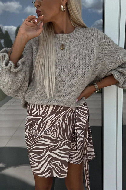 Color Round Neck Ruffled Long Sleeve Knitted Sweater