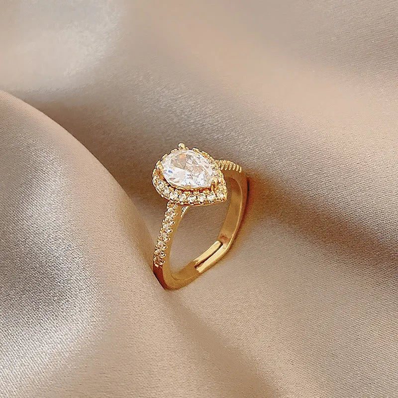 Elegant Crystal Gold Ring