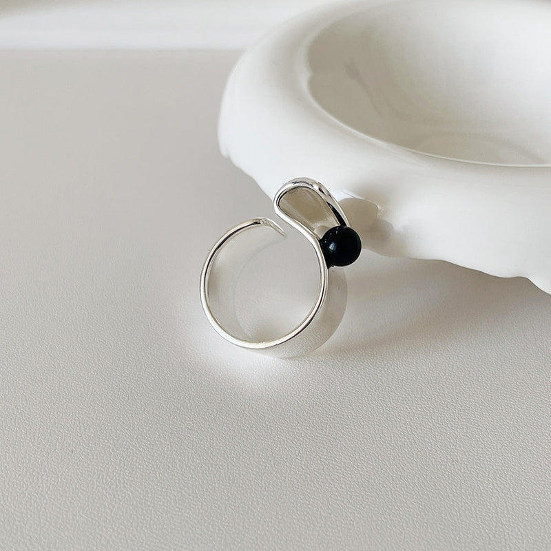 Minimalist Black Onyx Ring