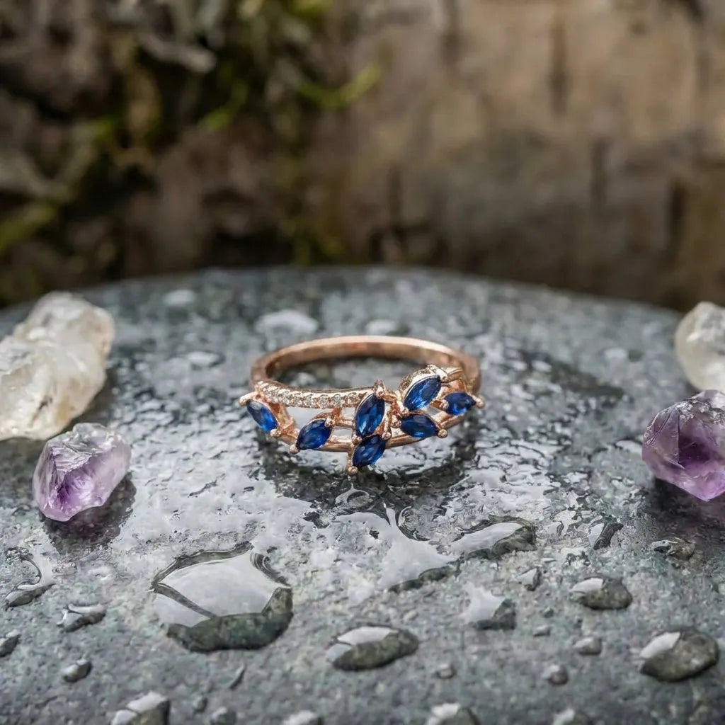 Leaf Shape Blue Zircon Paved Ring