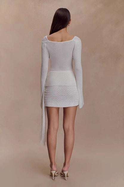 Slim-fit Waist-cinched Lace-knit U-neck Sweater