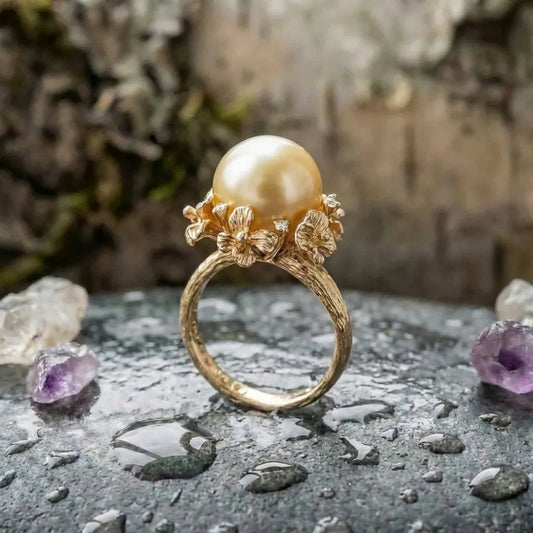 Elegant Pearl Flower Ring