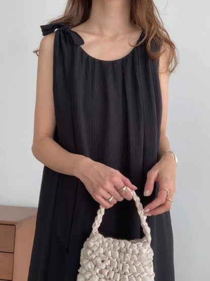 High Waisted Loose Pleated Color Tied Round-neck Maxi Dresses