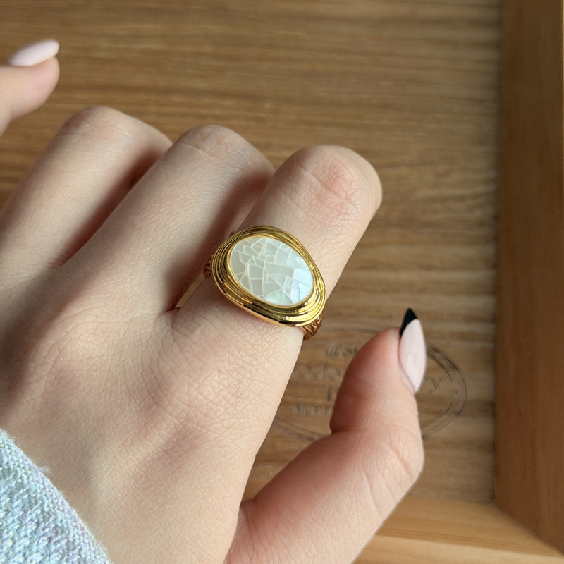 Vintage Crackle Ring