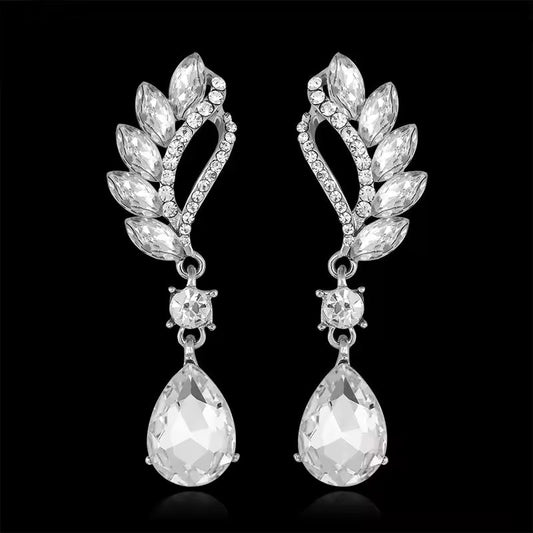 Elegant Crystal Drop Earrings