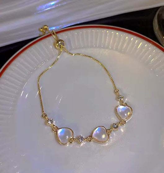 Elegant Heart Gold