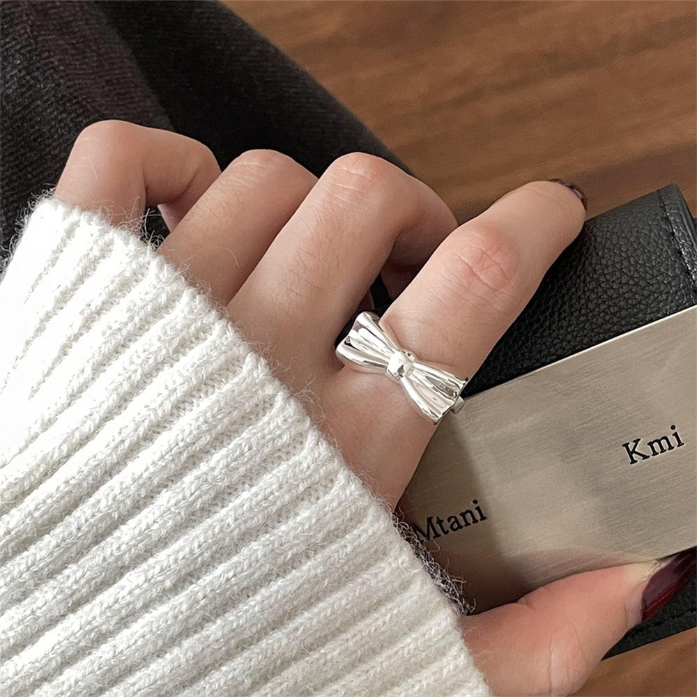 Elegant Bow Ring