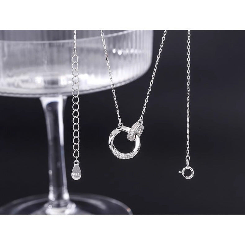 Elegant Silver Circle Necklace