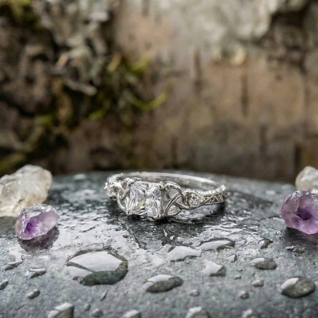Silver Center Square Gem Knot Design Ring