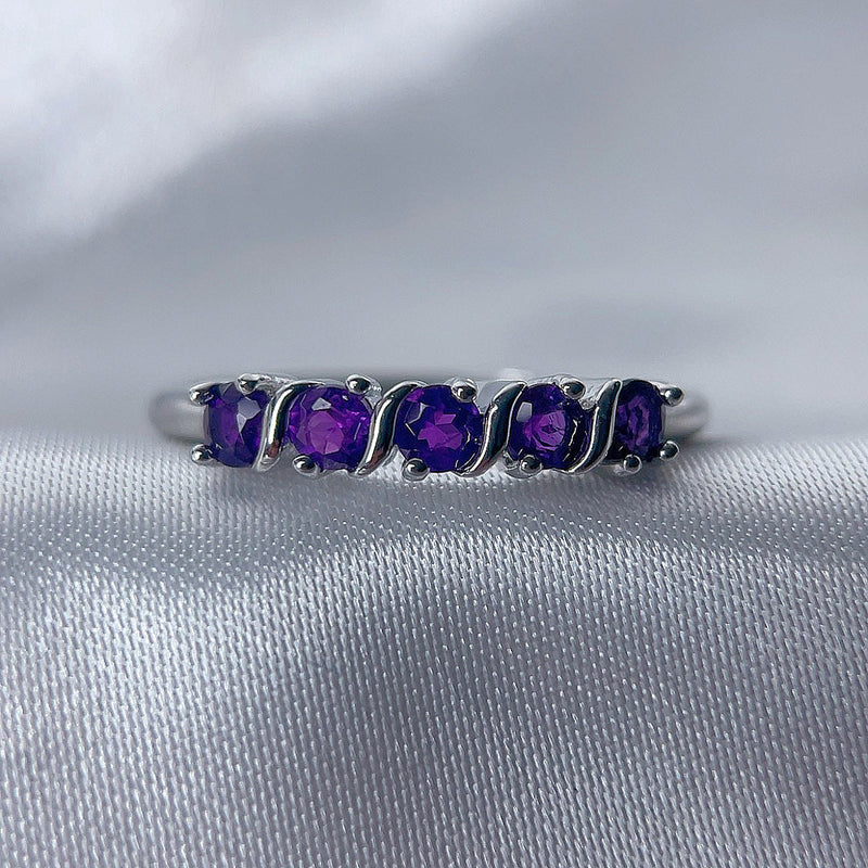 Elegant Amethyst Ring
