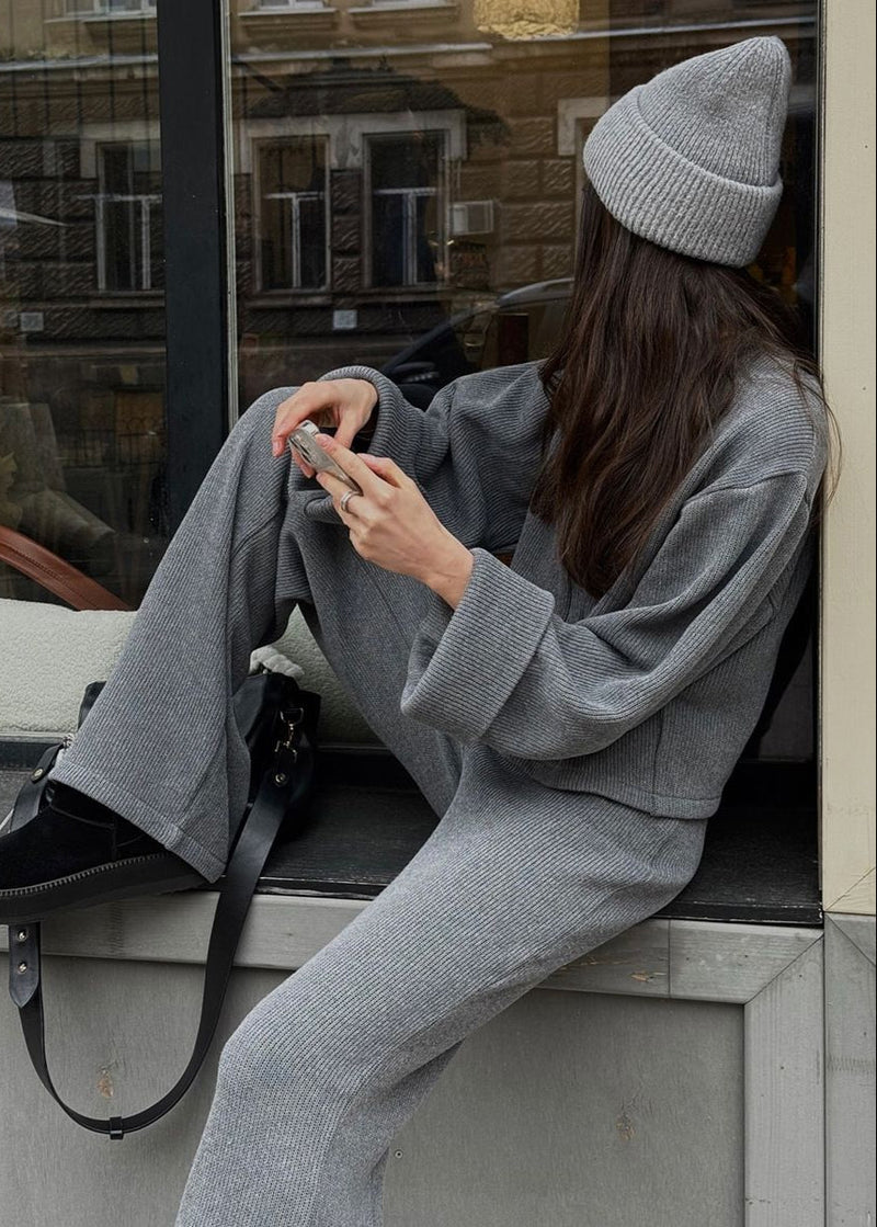 Avery Knit Lounge Set – Zip-up Jacket and Wide-leg Pants