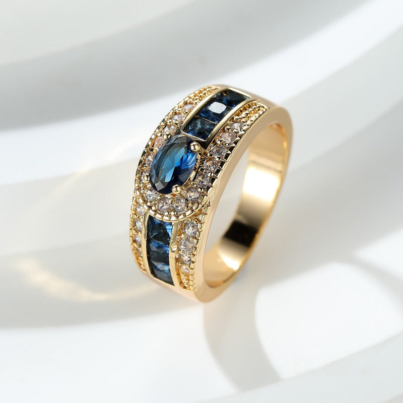 Elegant Sapphire Gold Ring