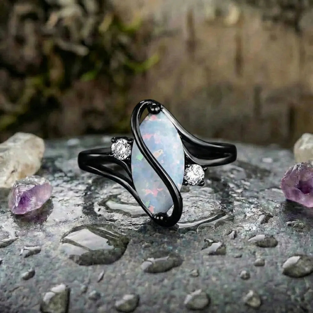 Vintage Black & Opal Twist Ring