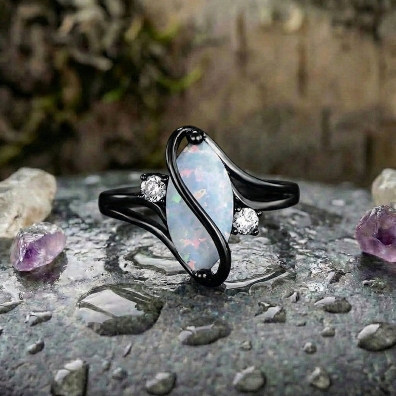 Vintage Black & Opal Twist Ring